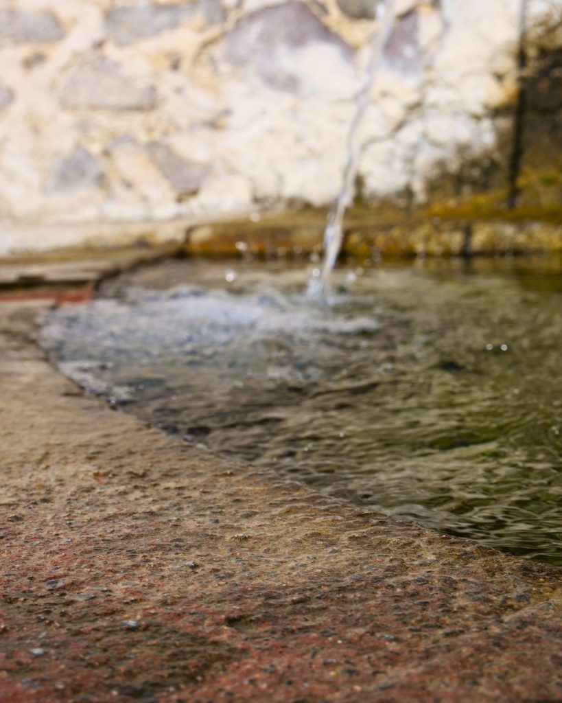 Fotografie der Obbornquelle in Obbornhofen