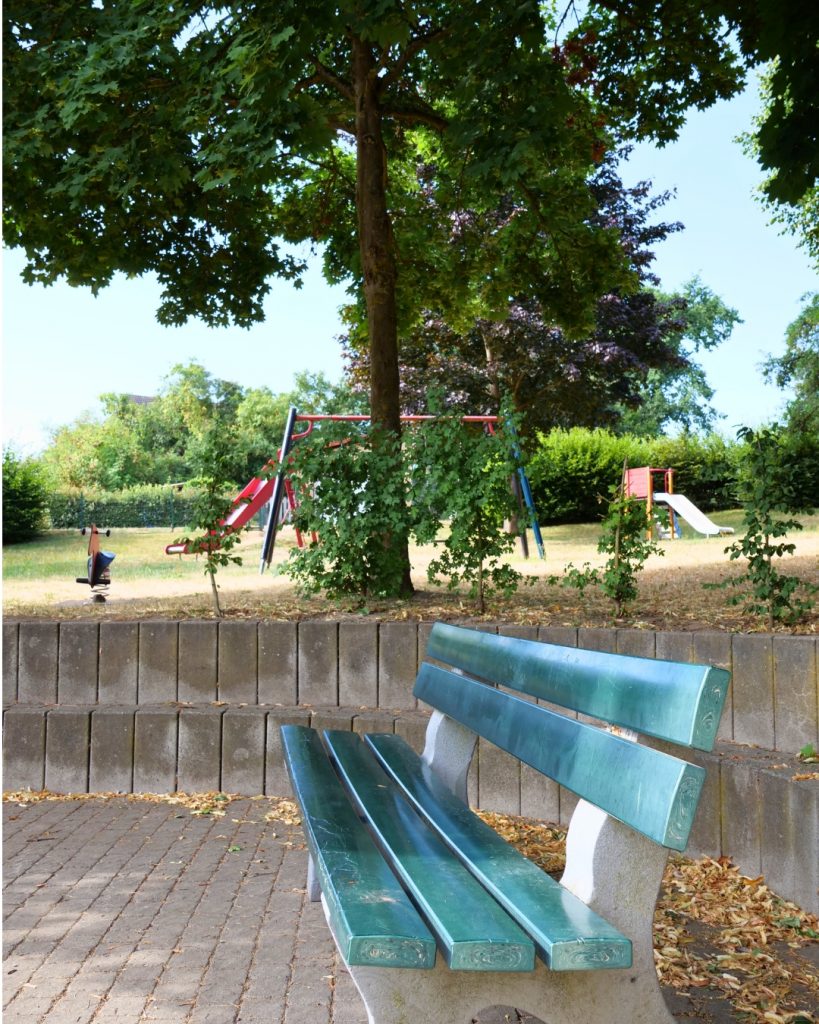 Spielplatz in Obbornhofen mit besonderer Perspektive
